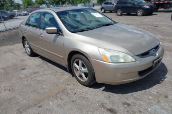 1HGCM56845A017351 | 2005 HONDA ACCORD