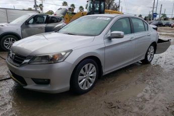 1HGCR2F7XFA152066 | 2015 HONDA ACCORD EX