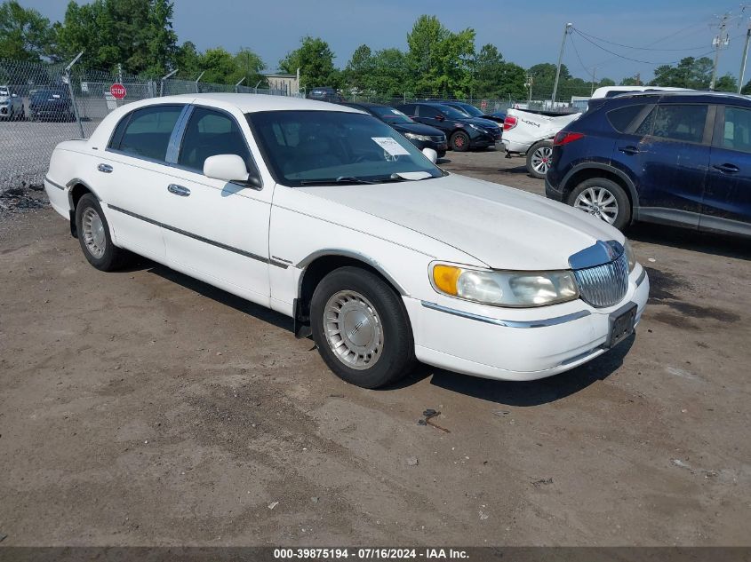 1LNFM81W3WY727414 | 1998 LINCOLN TOWN CAR