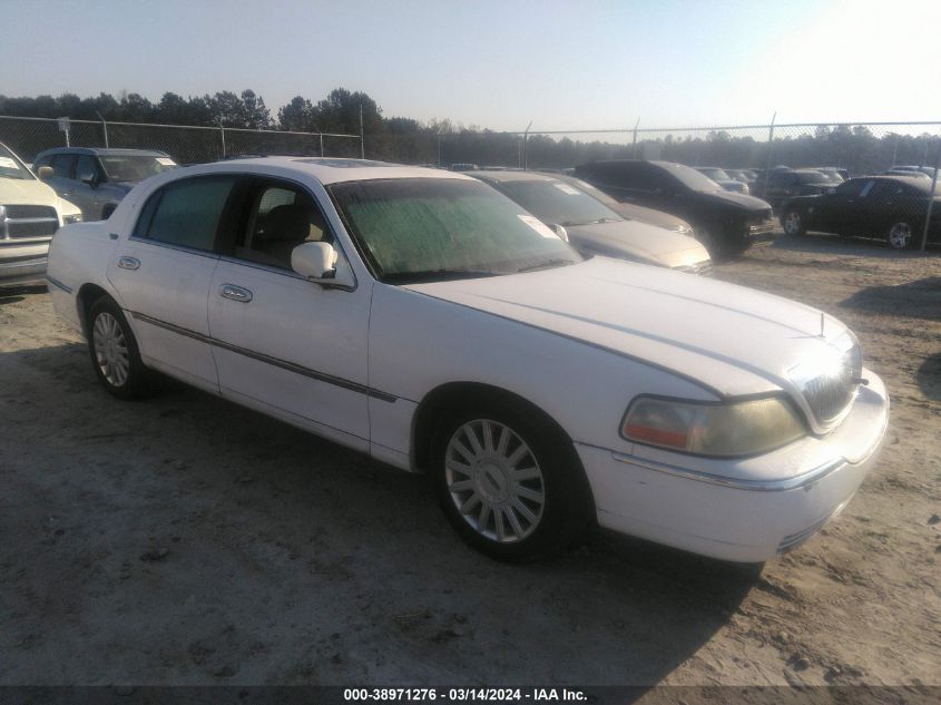 1LNHM82W85Y661450 | 2005 LINCOLN TOWN CAR