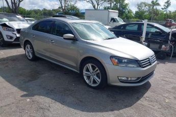 1VWCN7A31DC093256 | 2013 VOLKSWAGEN PASSAT