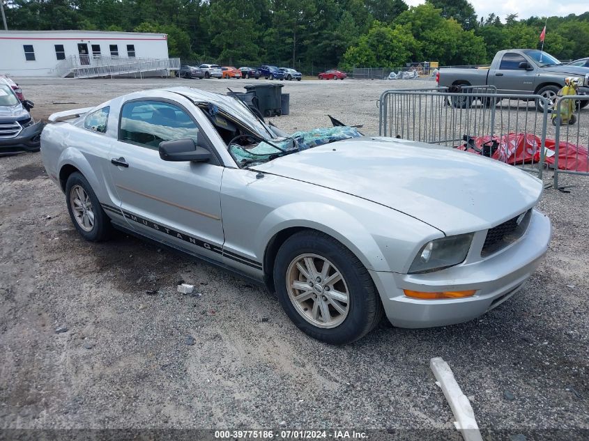 1ZVFT80N155206950 | 2005 FORD MUSTANG