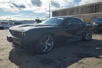 2C3CDZAG2HH501422 | 2017 Dodge challenger sxt