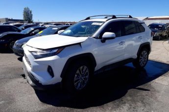 2T3C1RFV1PW294371 | 2023 Toyota rav4 xle premium