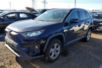 2T3P1RFV2KC015246 | 2019 TOYOTA RAV4 XLE