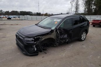 2T3W1RFV7KC016369 | 2019 TOYOTA RAV4 XLE