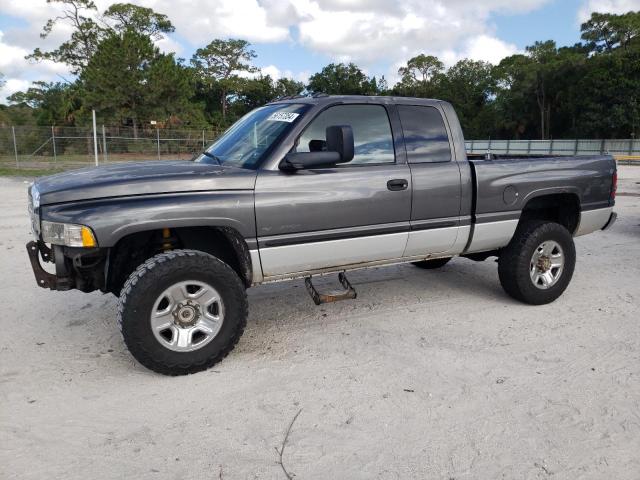 3B7KF23Z82M263110 | 2002 Dodge ram 2500