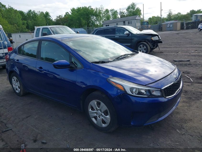 3KPFK4A70JE171752 | 2018 KIA FORTE