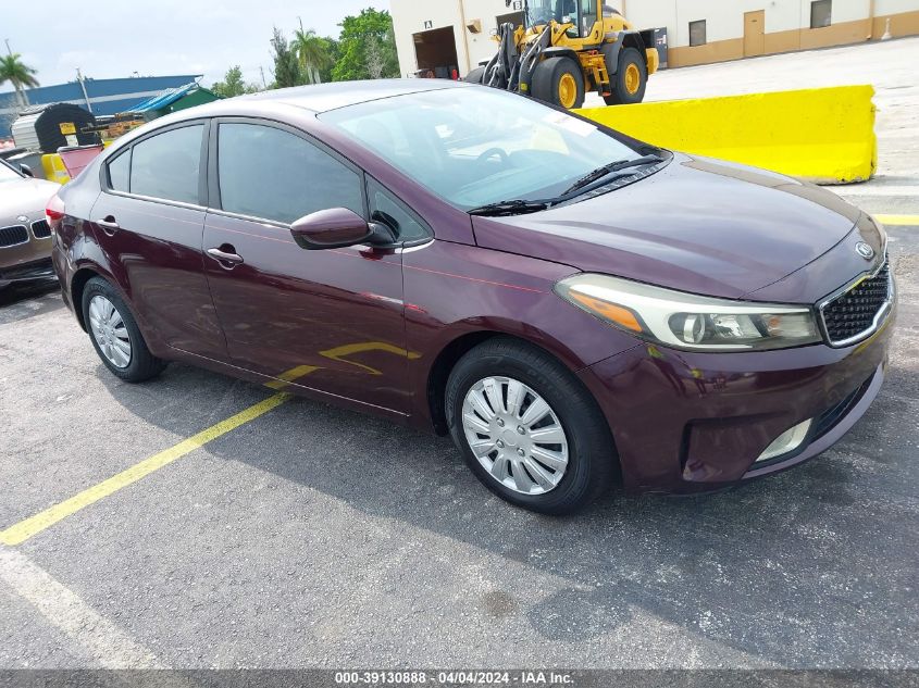 3KPFK4A74JE176792 | 2018 KIA FORTE