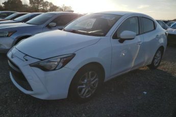 3MYDLBYVXJY333285 | 2018 TOYOTA YARIS IA