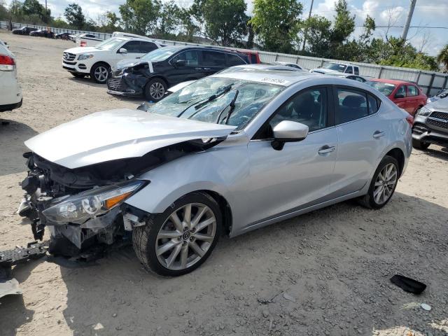 3MZBN1V72HM124122 | 2017 Mazda 3 touring