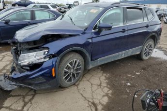 3VV2B7AX9MM084086 | 2021 Volkswagen tiguan se