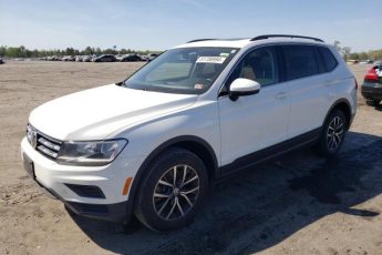 3VV3B7AX5KM080859 | 2019 Volkswagen tiguan se