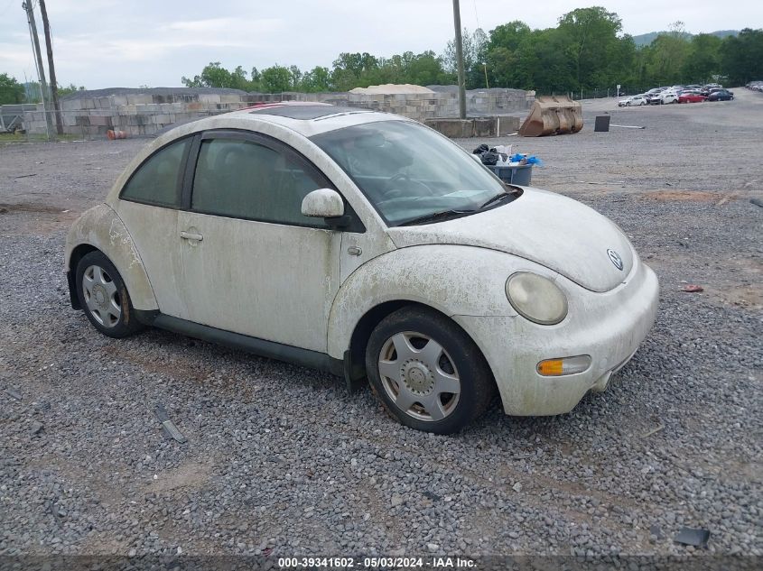 3VWDD21C6YM423892 | 2000 VOLKSWAGEN NEW BEETLE