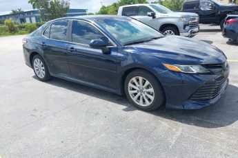 4T1B11HK5JU636422 | 2018 TOYOTA CAMRY