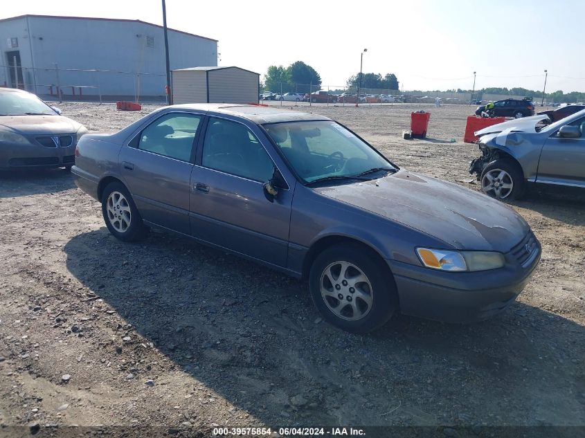 4T1BF28K0WU052749 | 1998 TOYOTA CAMRY