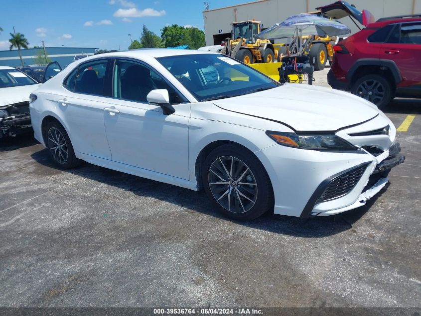 4T1G11AK2NU643639 | 2022 TOYOTA CAMRY