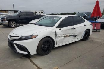 4T1G11AK8NU033910 | 2022 Toyota camry se