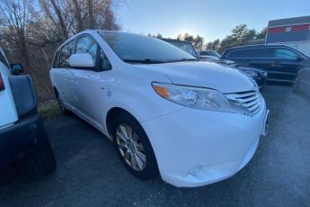 5TDJZ3DCXHS177213 | 2017 TOYOTA SIENNA LE