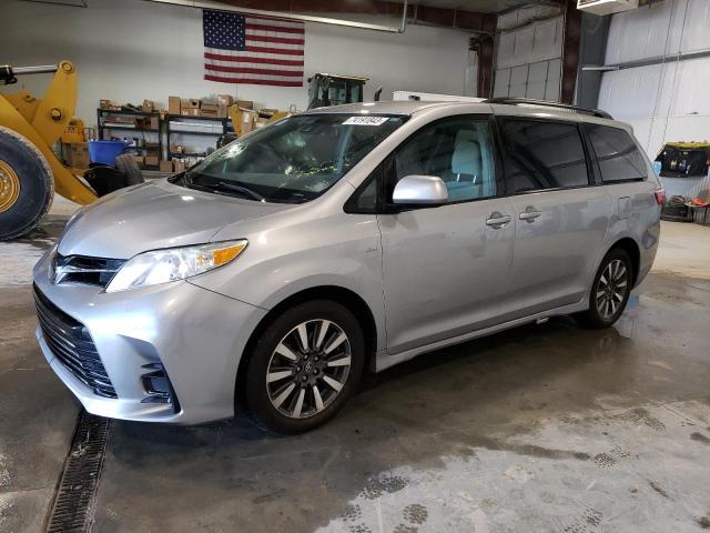 5TDJZ3DCXJS198049 | 2018 TOYOTA SIENNA LE