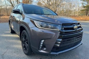 5TDJZRFH7KS702196 | 2019 TOYOTA HIGHLANDER