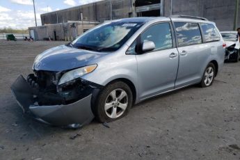 5TDKK3DC0BS165863 | 2011 Toyota sienna le