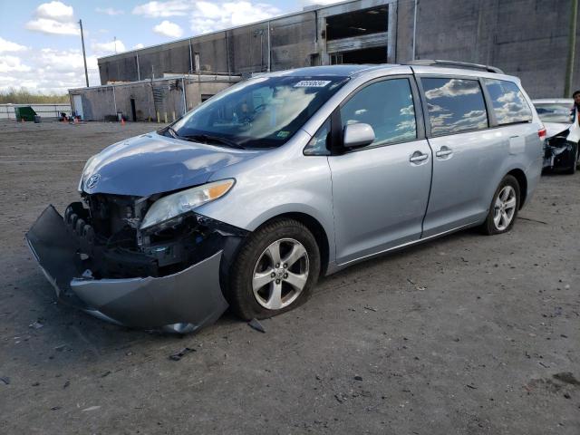 5TDKK3DC0BS165863 | 2011 Toyota sienna le