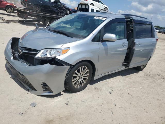 5TDYZ3DC1KS988629 | 2019 Toyota sienna xle