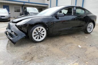 5YJ3E1EB0NF191023 | 2022 TESLA MODEL 3