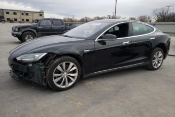 5YJSA1E2XFF103040 | 2015 TESLA MODEL S