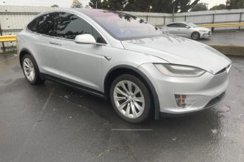 5YJXCAE2XHF051959 | 2017 TESLA MODEL X