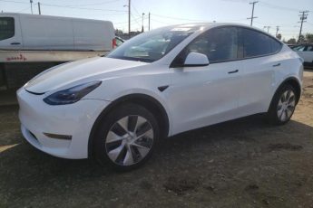 7SAYGDEE8PA038775 | 2023 TESLA MODEL Y