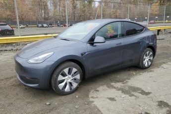 7SAYGDEE9PA168094 | 2023 TESLA MODEL Y