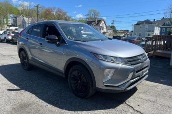 JA4AT4AA4JZ048750 | 2018 Mitsubishi eclipse cross le