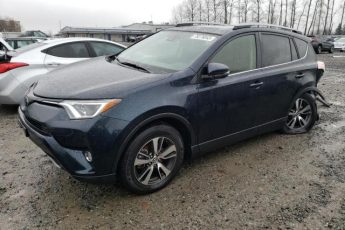 JTMRFREV1HJ715860 | 2017 TOYOTA RAV4 XLE