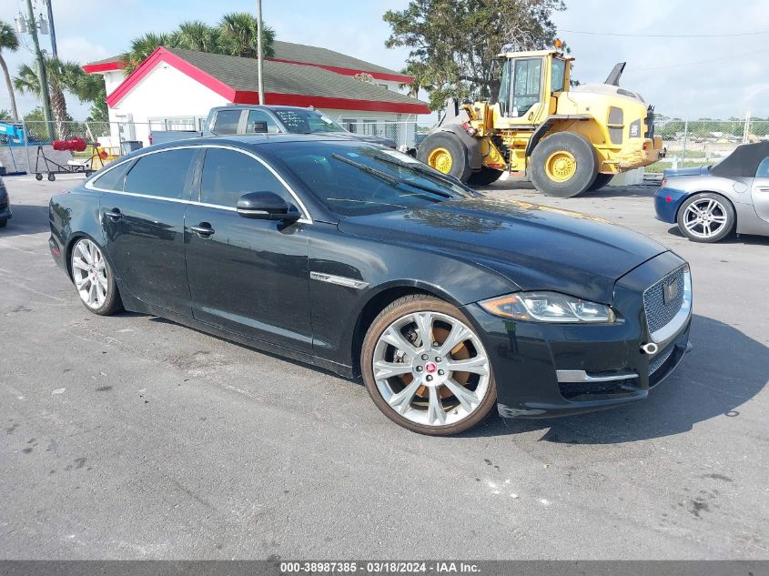 SAJWA2G7XG8W00835 | 2016 JAGUAR XJ