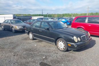 WDBJF82H7XX017978 | 1999 MERCEDES-BENZ E 320