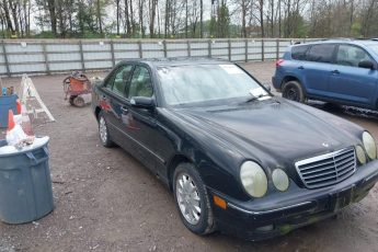 WDBJF82J7YX033165 | 2000 MERCEDES-BENZ E 320