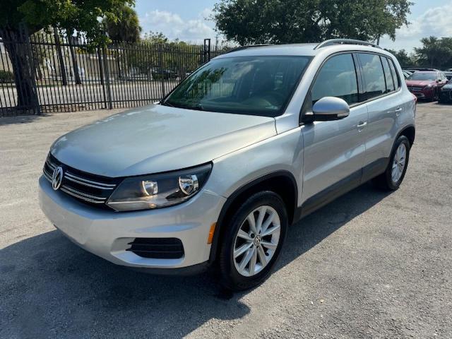 WVGAV7AX2FW591945 | 2015 Volkswagen tiguan s