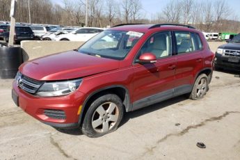 WVGBV7AX0GW043979 | 2016 Volkswagen tiguan s