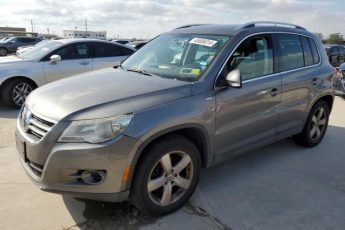 WVGBV7AX3AW513901 | 2010 Volkswagen tiguan se