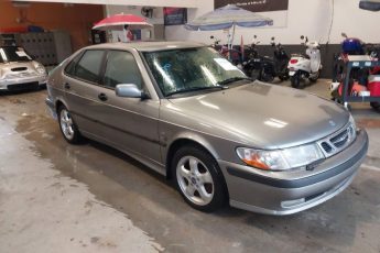 YS3DF55K112054185 | 2001 SAAB 9-3