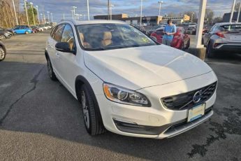 YV4612HM5F1001879 | 2015 VOLVO V60 CROSS COUNTRY