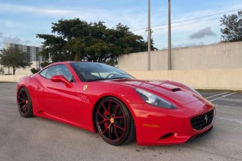 ZFF65LJAXC0182557 | 2012 Ferrari california