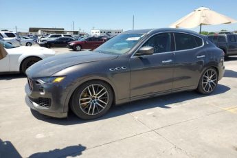 ZN661YUL6HX196862 | 2017 Maserati levante s luxury