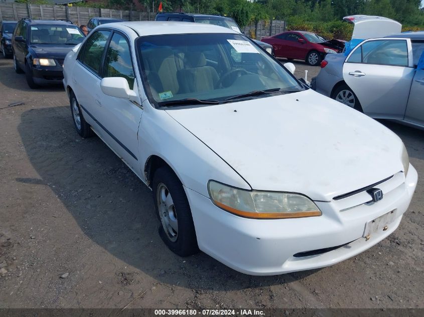 1HGCG6656YA045692 | 2000 HONDA ACCORD