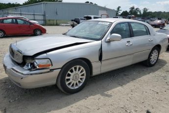 1LNHM81V47Y621877 | 2007 Lincoln town car signature