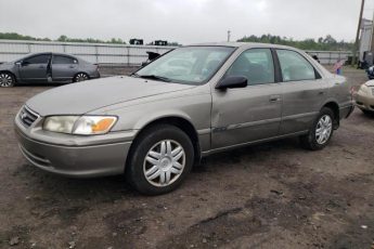 4T1BF22K2YU094240 | 2000 Toyota camry le