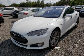 5YJSA1S2XFF097051 | 2015 Tesla model s 70d