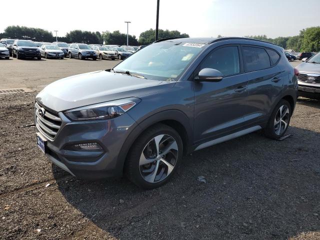 KM8J3CA24JU724020 | 2018 Hyundai tucson value